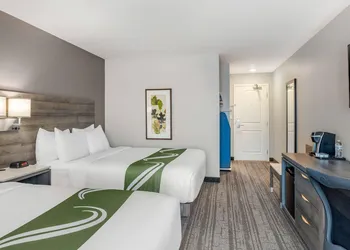Quality Inn & Suites Amsterdam hotel thumbnail 7