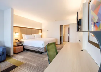 Holiday Inn Express & Suites Eagan - Minneapolis Area by IHG hotel thumbnail 7
