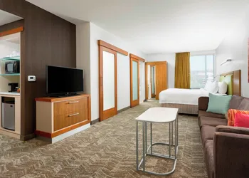 Springhill Suites San Diego Mission Valley hotel thumbnail 8