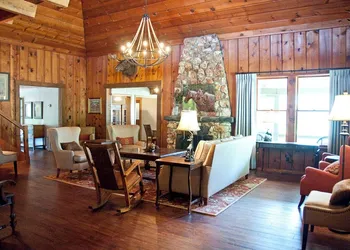Sierra Sky Ranch hotel thumbnail 3