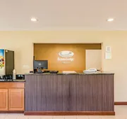 Econo Lodge Lexington Downtown near I-81 hotel detail image 3
