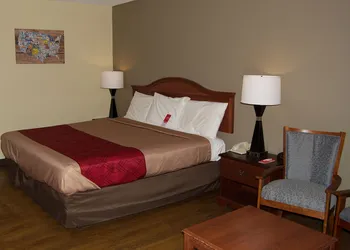 Econo Lodge Lexington Downtown near I-81 hotel thumbnail 8