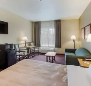 Quality Inn & Suites hotel detail image 5