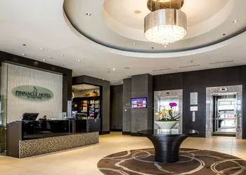 Pinnacle Hotel at the Pier hotel thumbnail 4