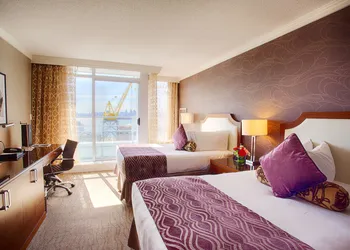 Pinnacle Hotel at the Pier hotel thumbnail 8