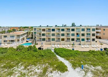 Belleair Beach Club hotel thumbnail 5