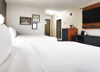 Country Inn & Suites by Radisson, Dahlgren-King George, VA hotel thumbnail 8