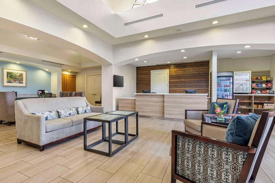 Best Western Plus Palm Desert Resort hotel detail image 2