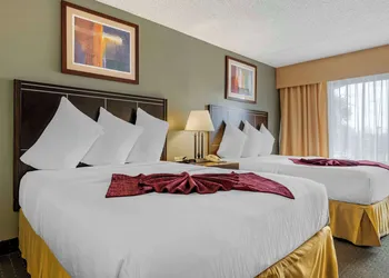 Best Western Plus Palm Desert Resort hotel thumbnail 7