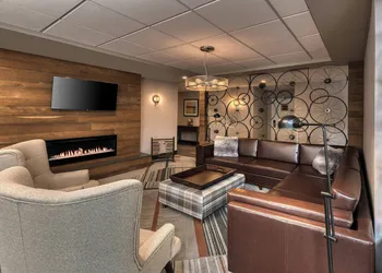 Four Points by Sheraton Barrie hotel thumbnail 5