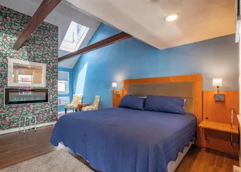 Jonathan Edwards Motel hotel thumbnail 2