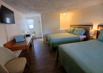Jonathan Edwards Motel hotel thumbnail 4