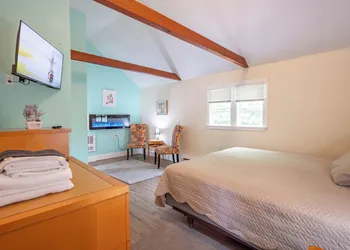 Jonathan Edwards Motel hotel thumbnail 7