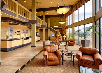 Red Lion Hotel Redding hotel thumbnail 2