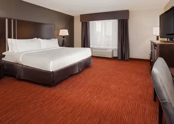 Holiday Inn Express Hotel & Suites Rapid City by IHG hotel thumbnail 2
