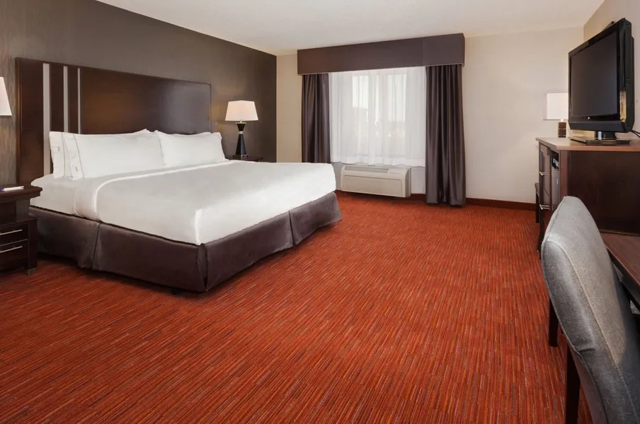 Holiday Inn Express Hotel & Suites Rapid City by IHG hotel detail image 2