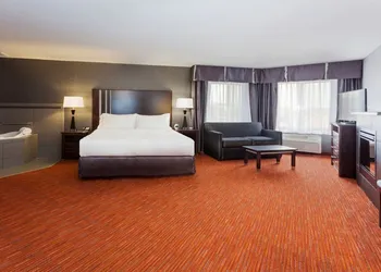 Holiday Inn Express Hotel & Suites Rapid City by IHG hotel thumbnail 7