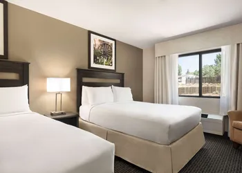 Baymont by Wyndham Elko hotel thumbnail 5
