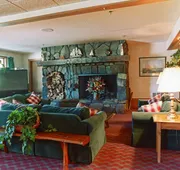 Commodores Inn hotel detail image 3