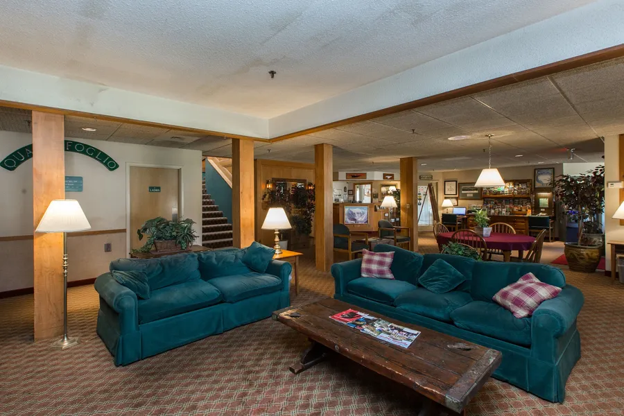 Commodores Inn hotel detail image 6