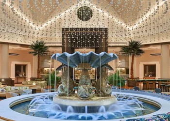 Walt Disney World Dolphin hotel thumbnail 3