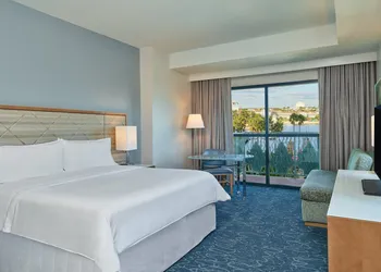 Walt Disney World Dolphin hotel thumbnail 8