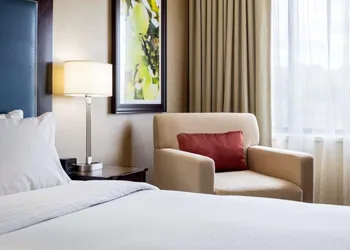 Doubletree by Hilton Hotel Leominster hotel thumbnail 8