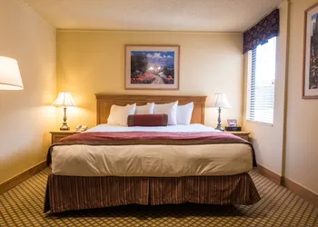 The Grand Lodge, A Vail Resorts Property hotel thumbnail 5