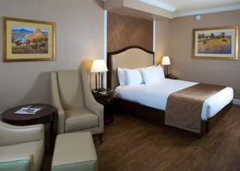 South Point Hotel, Casino, and Spa hotel thumbnail 6