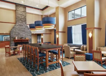 Hampton Inn & Suites Ephrata - Mountain Springs hotel thumbnail 2
