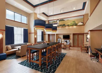 Hampton Inn & Suites Ephrata - Mountain Springs hotel thumbnail 3