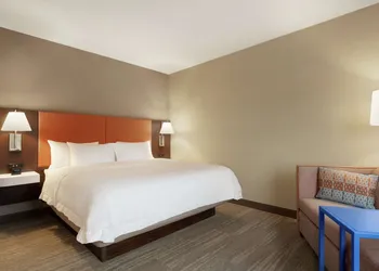 Hampton Inn & Suites Ephrata - Mountain Springs hotel thumbnail 6