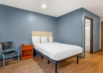 Extended Stay America Select Suites - Fort Myers - Northeast hotel thumbnail 4