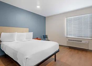 Extended Stay America Select Suites - Fort Myers - Northeast hotel thumbnail 6