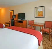 Holiday Inn Express Hotel & Suites Phenix City - Columbus by IHG hotel detail image 4