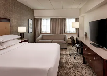 Sheraton Boston Needham Hotel hotel thumbnail 6