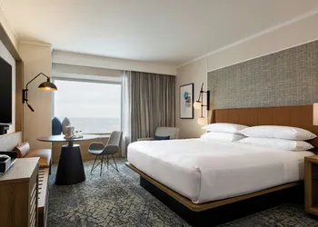Sheraton Grand Sacramento Hotel hotel thumbnail 7