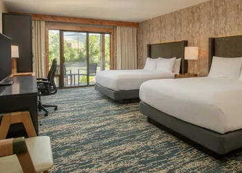 DoubleTree by Hilton Hotel Missoula - Edgewater hotel thumbnail 5