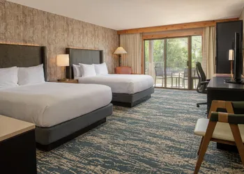 DoubleTree by Hilton Hotel Missoula - Edgewater hotel thumbnail 8