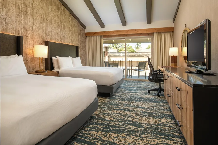 DoubleTree by Hilton Hotel Missoula - Edgewater hotel detail image 2