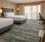 DoubleTree by Hilton Hotel Missoula - Edgewater hotel detail image 3