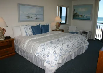Ocean Trillium Suites hotel thumbnail 2