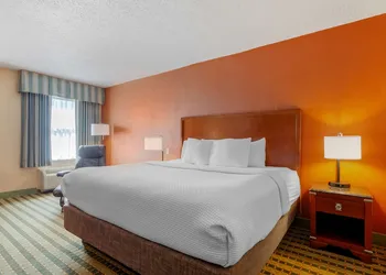 Best Western Plus Inn at Valley View hotel thumbnail 7