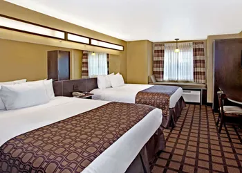 Microtel Inn & Suites by Wyndham Cartersville hotel thumbnail 7