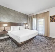 University Park Inn & Suites, an Ascend Collection Hotel hotel detail image 7