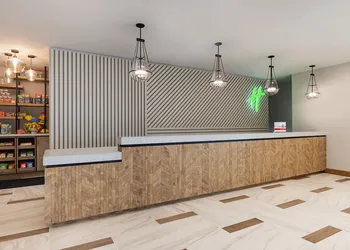 Holiday Inn & Suites Ocean City by IHG hotel thumbnail 3