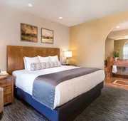Legacy Golf Resort hotel detail image 4