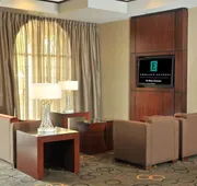 Embassy Suites Hotel Des Moines Downtown hotel detail image 7