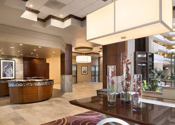 Embassy Suites Hotel Des Moines Downtown hotel thumbnail 4
