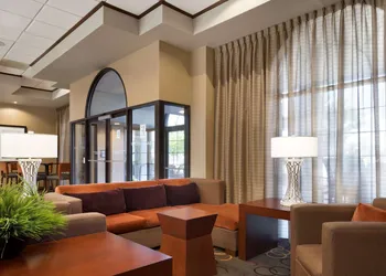 Embassy Suites Hotel Des Moines Downtown hotel thumbnail 6